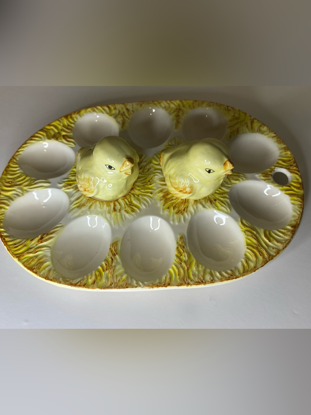 Vintage Ceramic Deviled Egg Plate with Salt and Pepper Chicks EUC